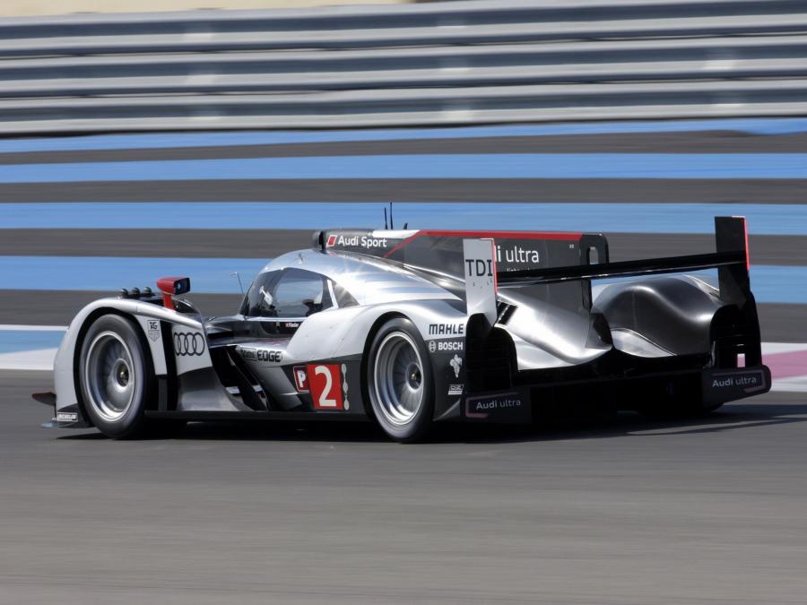  Audi R18 TDI 2011 года  (фото 5 из 77)